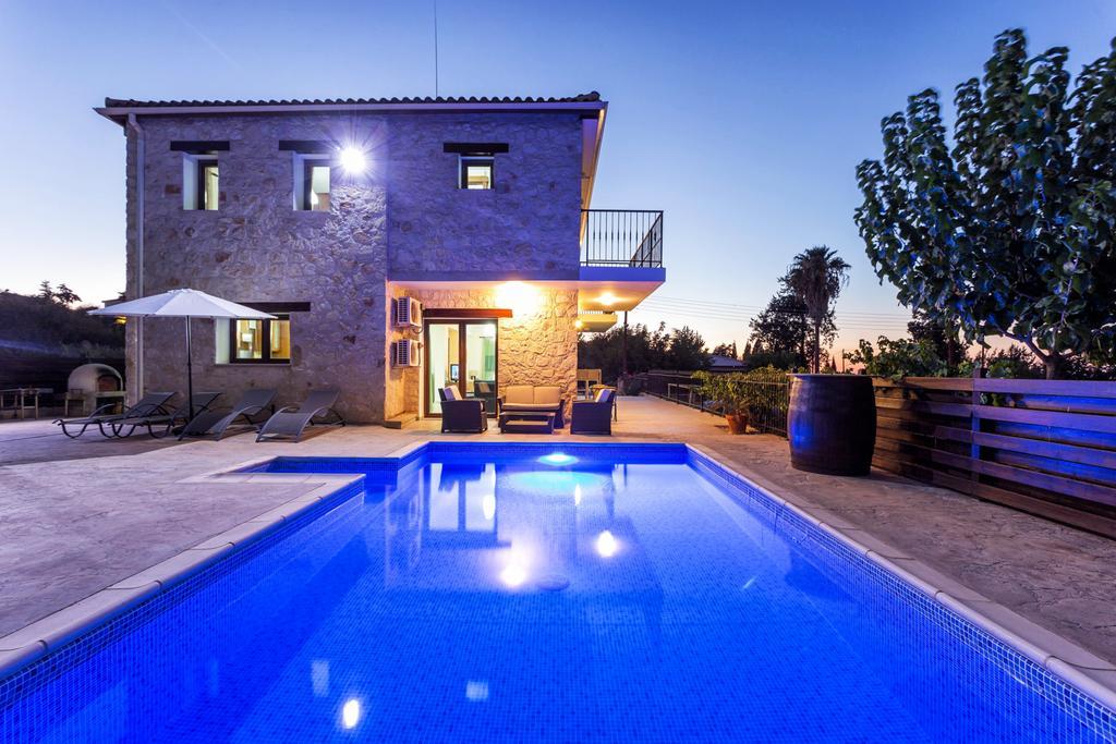 Villa Nikolina Dhrousha Esterno foto